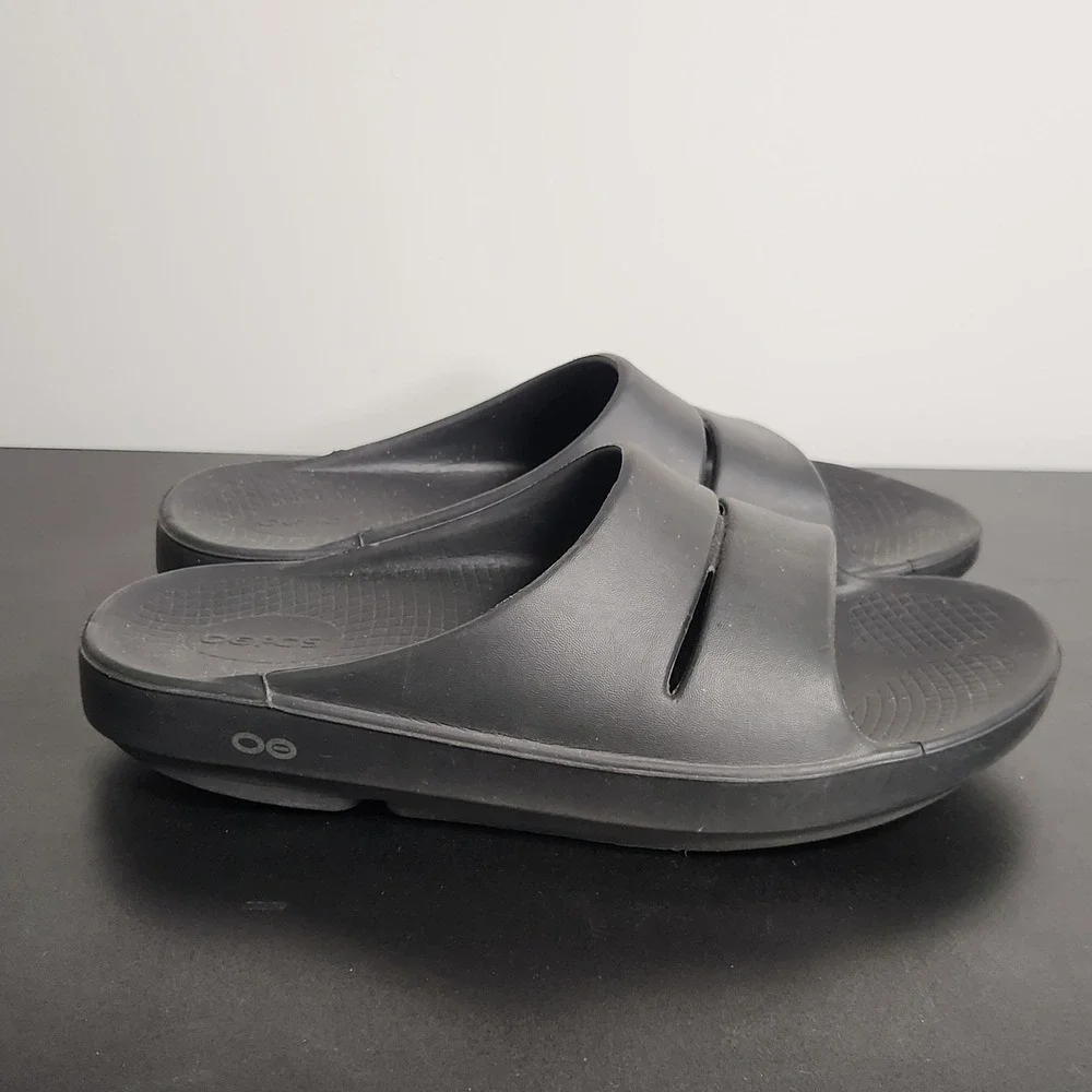 OOFOS Slides Mens 9 Womens 11 Black Ooahh Recovery Comfort Sport Sandal Beach